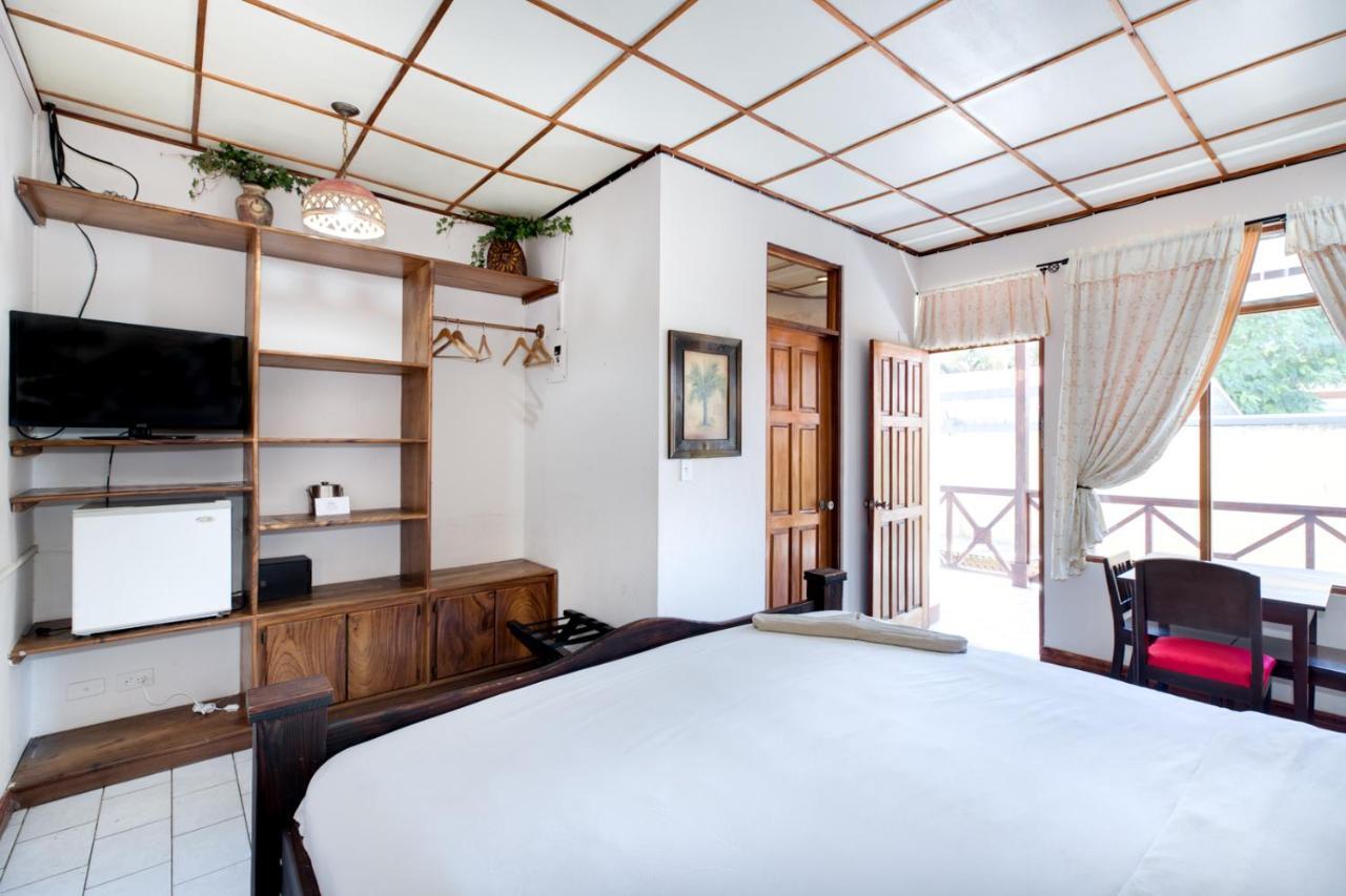 Hotel Poseidon Jaco Ngoại thất bức ảnh